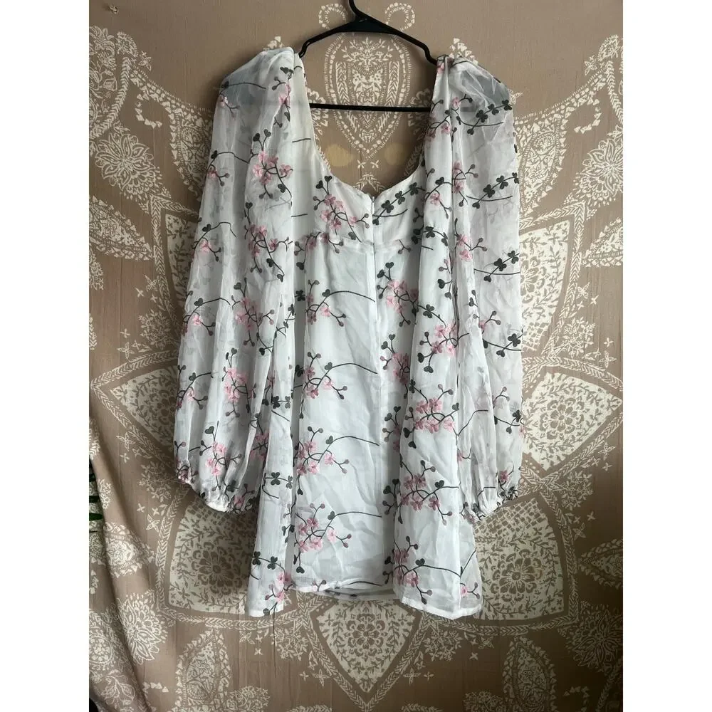 Stone Cold Fox BARDOT Mini DRESS in White Floral - Picture 10 of 10